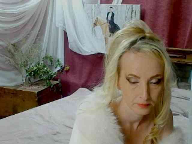 KatrinExcite webcam