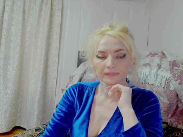 KatrinExcite webcam
