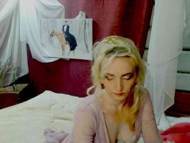 KatrinExcite webcam