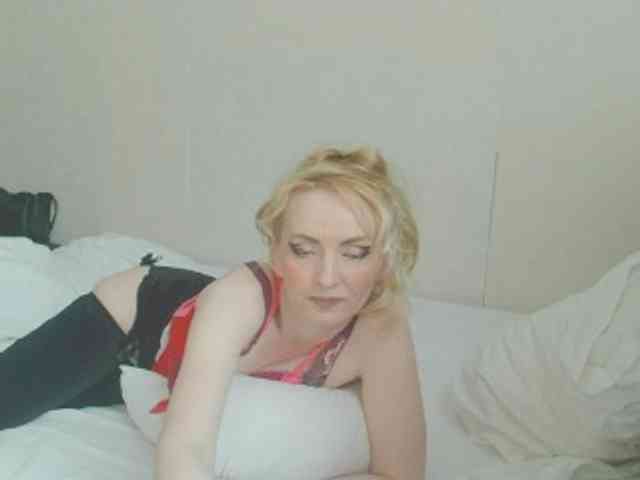 KatrinExcite Live Webcam on BongaCams