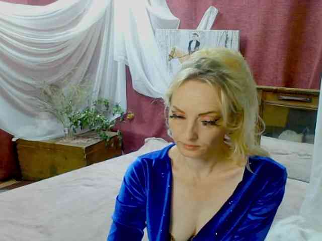 KatrinExcite webcam