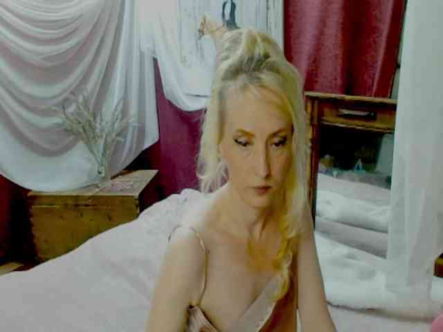 KatrinExcite webcam