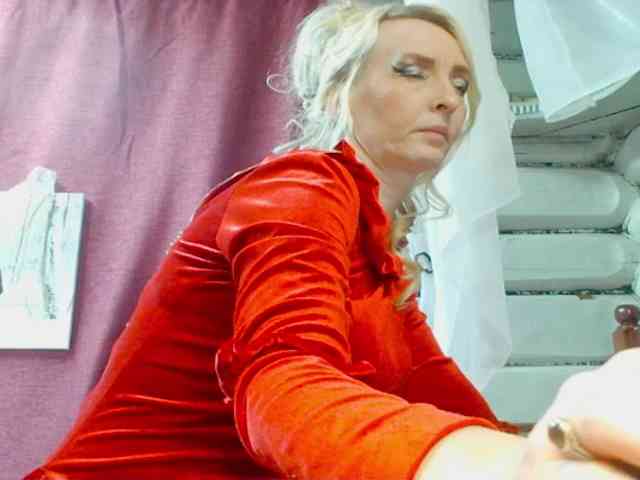 KatrinExcite webcam