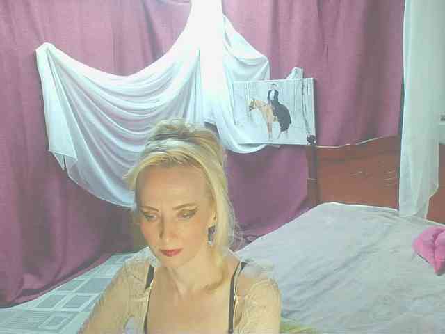 KatrinExcite webcam