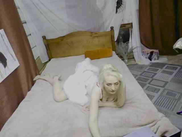KatrinExcite webcam