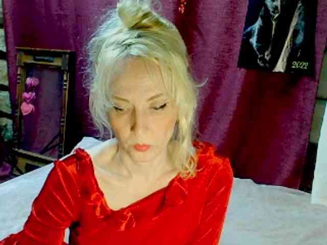 KatrinExcite webcam