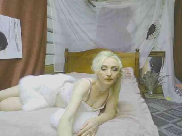 KatrinExcite webcam