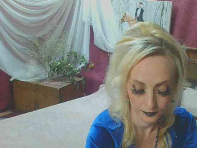 KatrinExcite webcam
