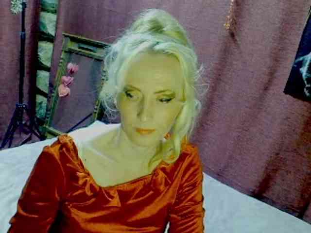 KatrinExcite webcam