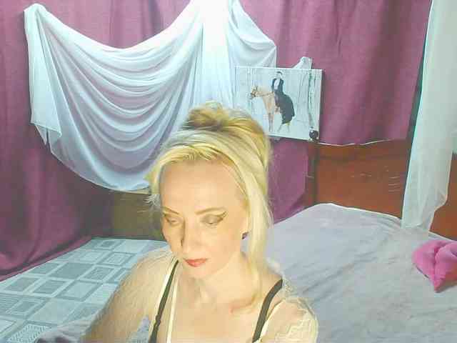 KatrinExcite webcam