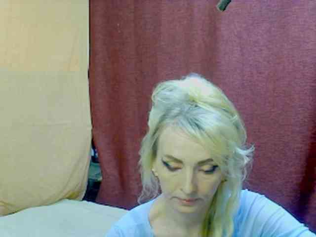 KatrinExcite webcam