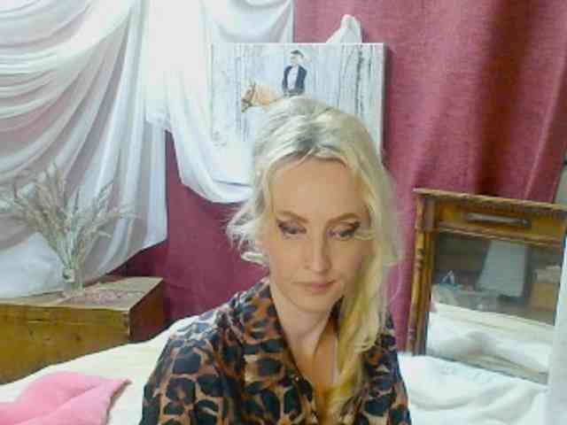 KatrinExcite webcam