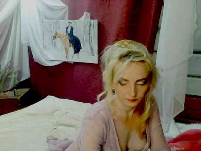 KatrinExcite webcam
