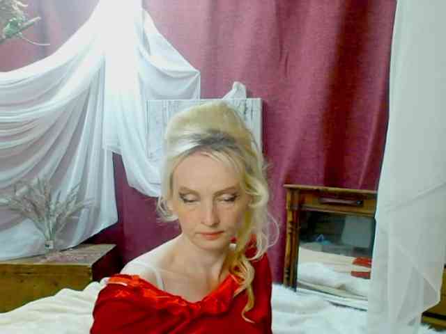 KatrinExcite webcam