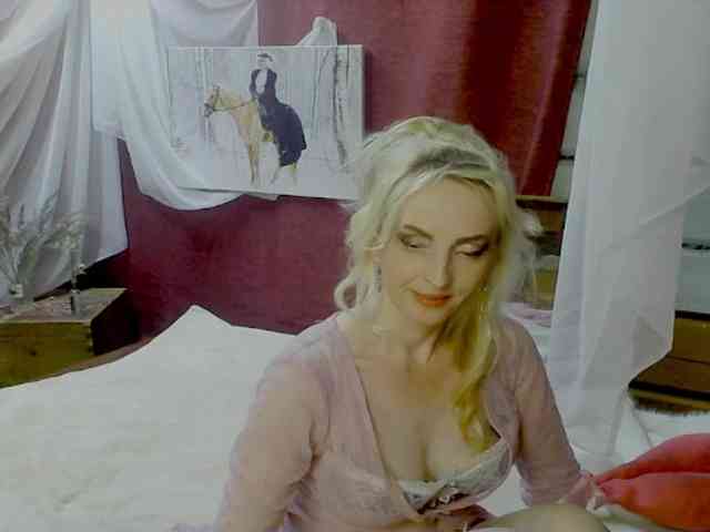 KatrinExcite webcam