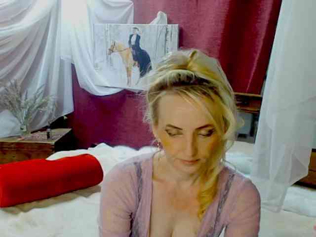 KatrinExcite webcam
