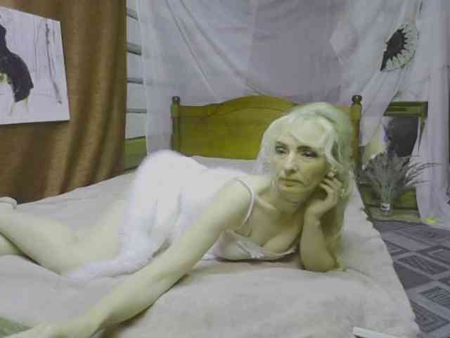 KatrinExcite webcam