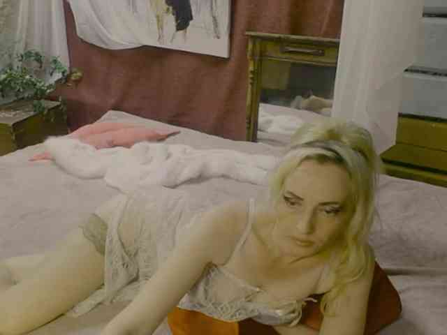 KatrinExcite webcam