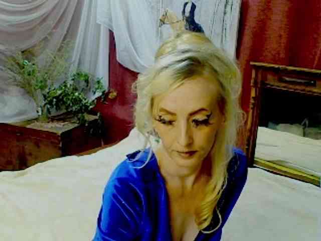 KatrinExcite webcam