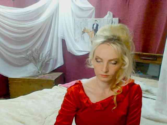 KatrinExcite webcam