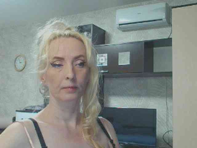 KatrinExcite webcam