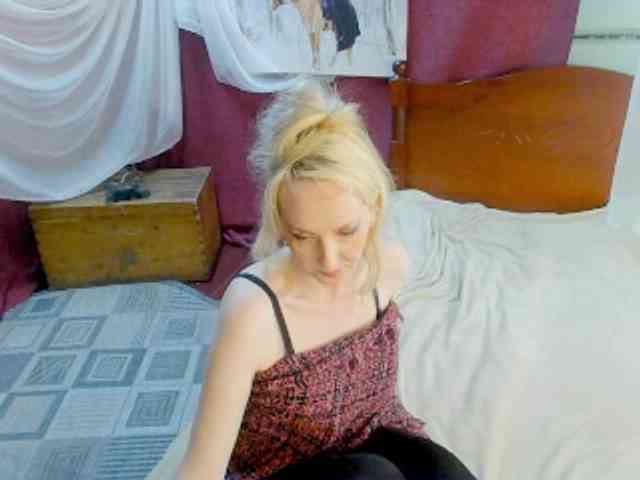 KatrinExcite webcam