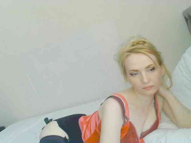 KatrinExcite Live Webcam on BongaCams