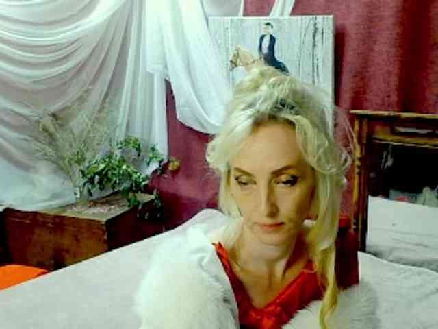 KatrinExcite webcam