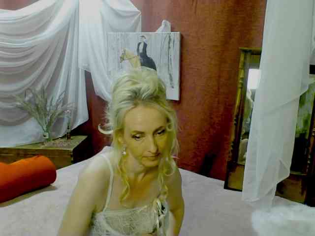 KatrinExcite webcam