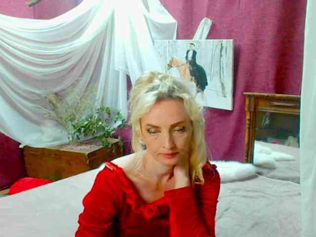 KatrinExcite webcam