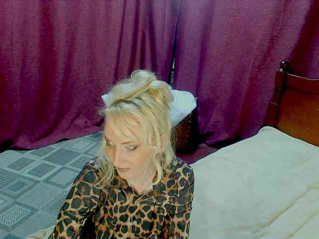 KatrinExcite webcam