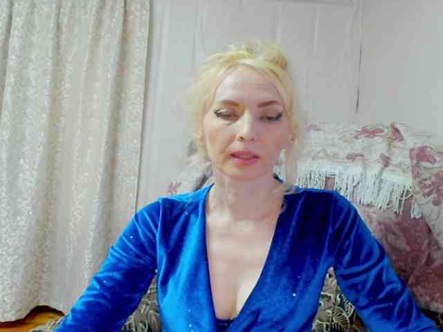 KatrinExcite webcam