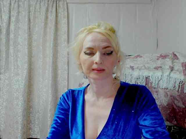 KatrinExcite webcam