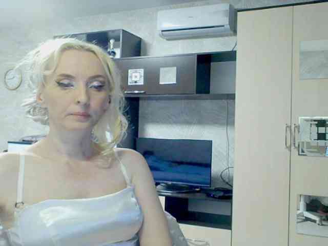 KatrinExcite webcam