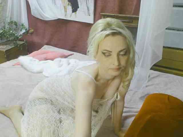 KatrinExcite webcam