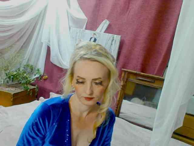 KatrinExcite webcam