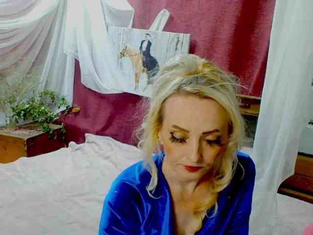 KatrinExcite webcam