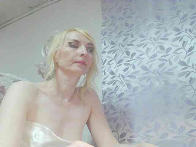 KatrinExcite webcam