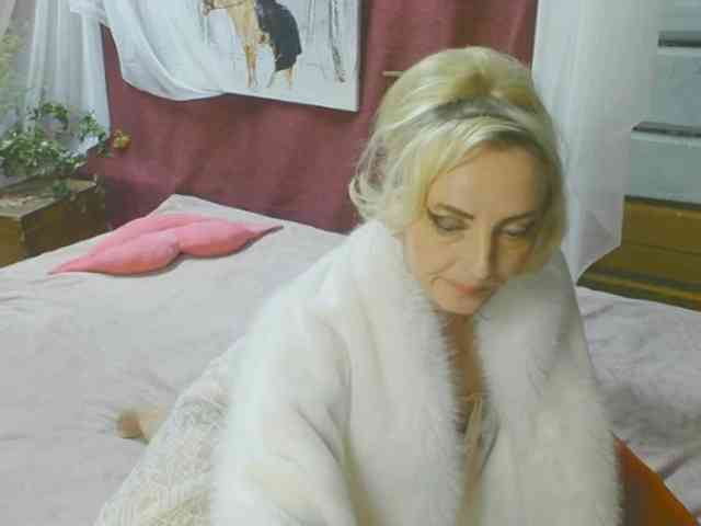 KatrinExcite webcam