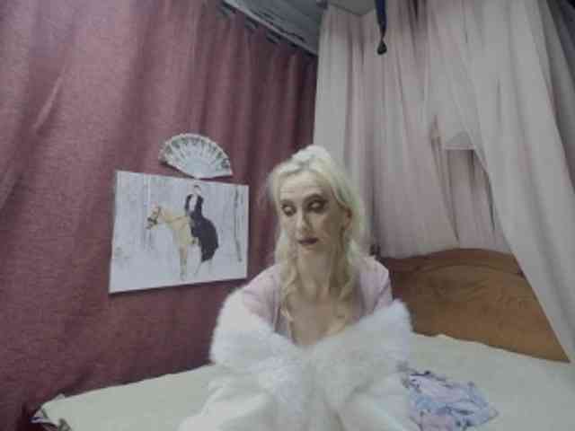 KatrinExcite webcam