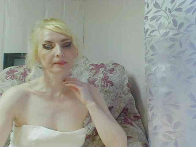KatrinExcite webcam