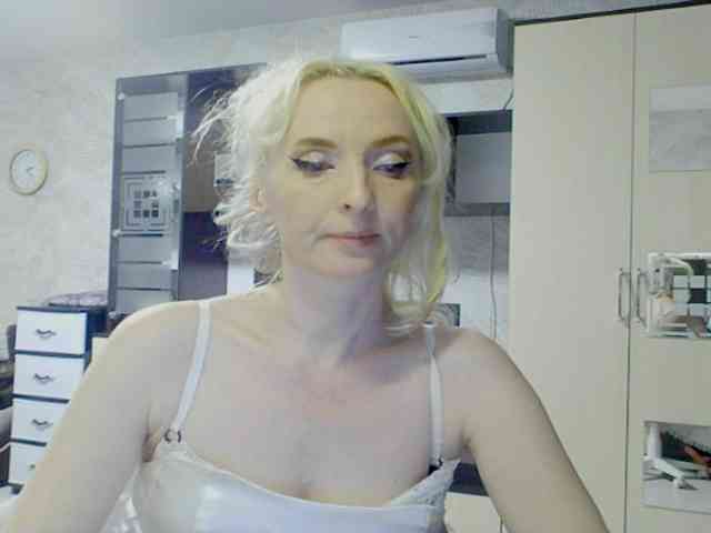 KatrinExcite webcam