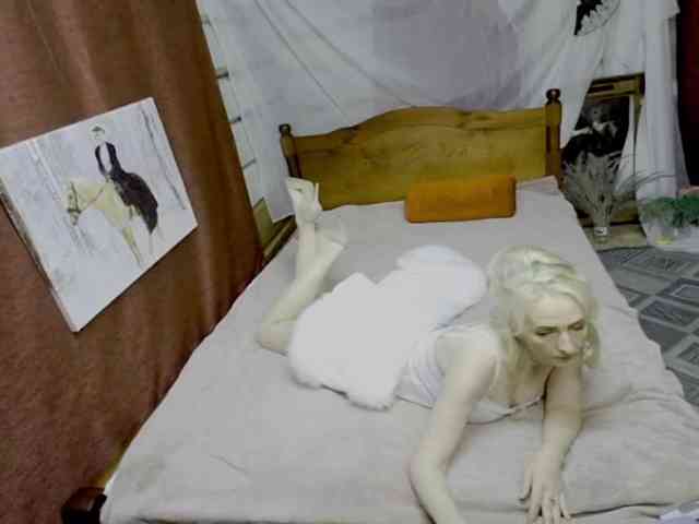 KatrinExcite webcam