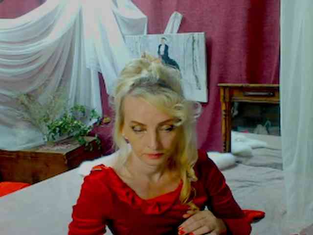 KatrinExcite webcam