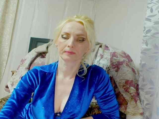 KatrinExcite webcam