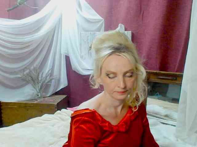 KatrinExcite webcam