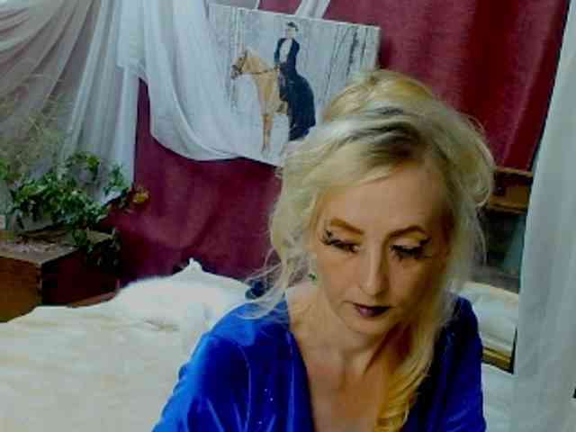 KatrinExcite webcam