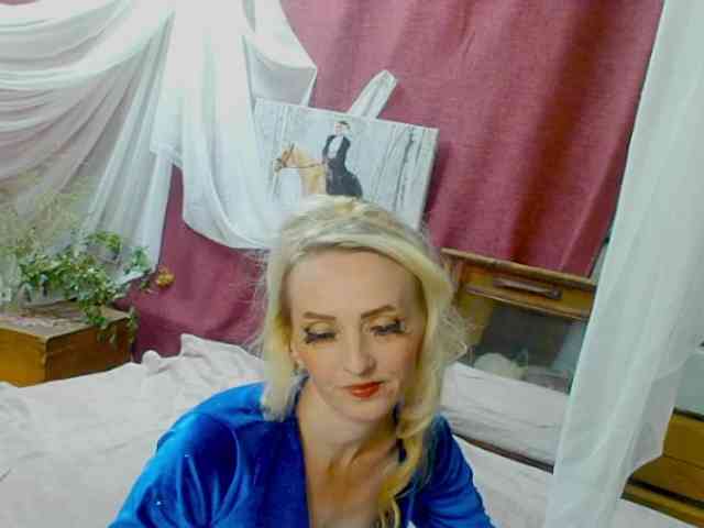 KatrinExcite webcam