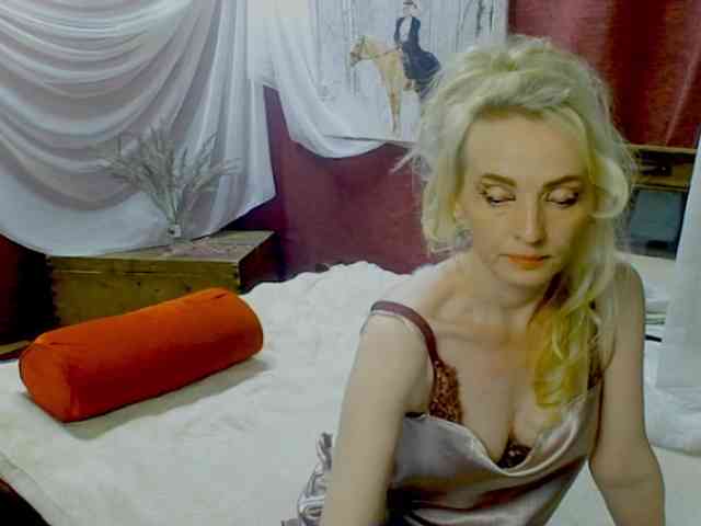 KatrinExcite webcam