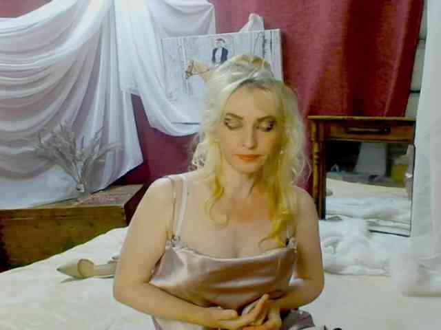 KatrinExcite webcam